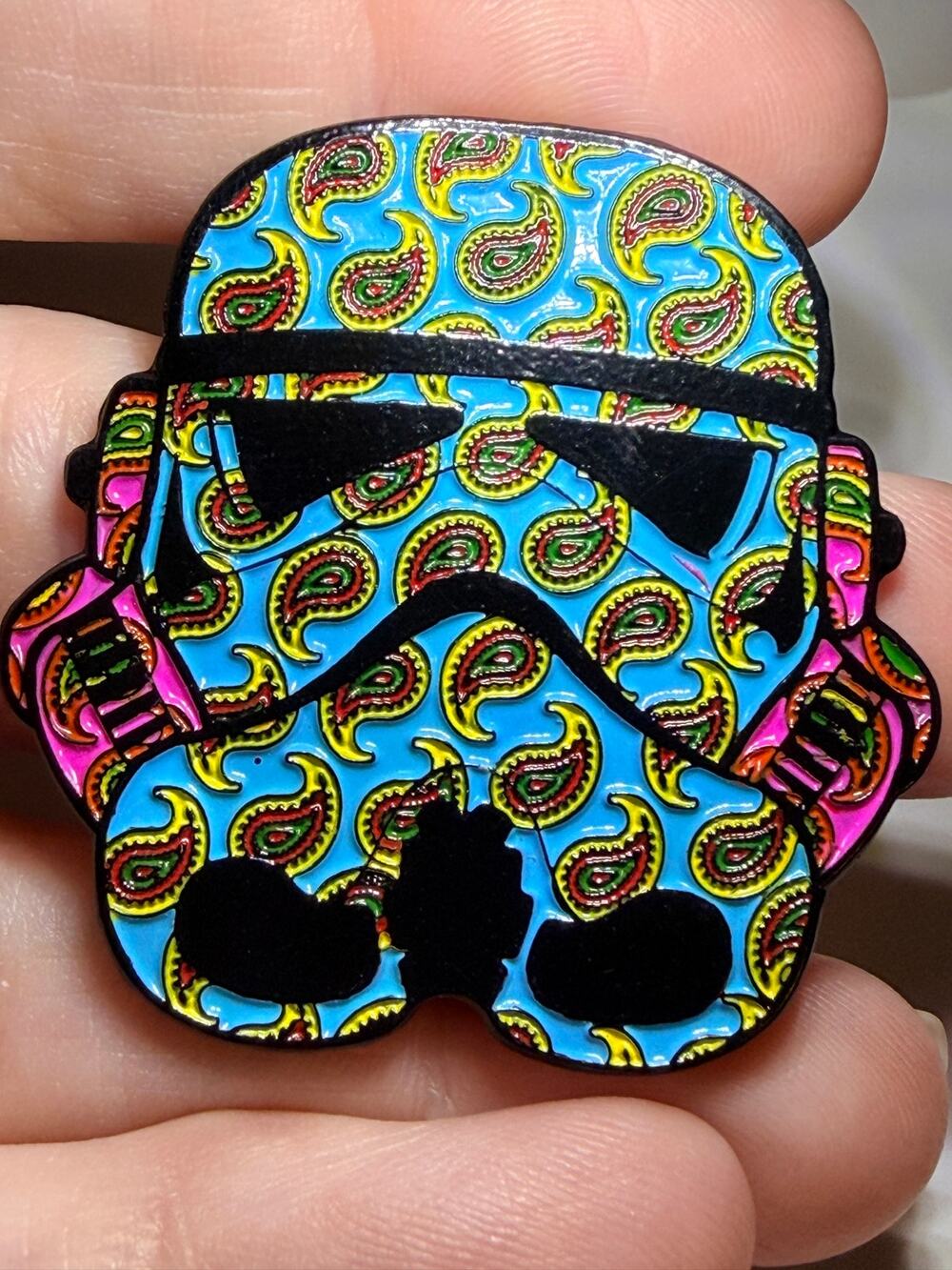Roots Rock Rage Stormtrooper Blue Paisley Enamel Lapel Hat Pin Star Wars